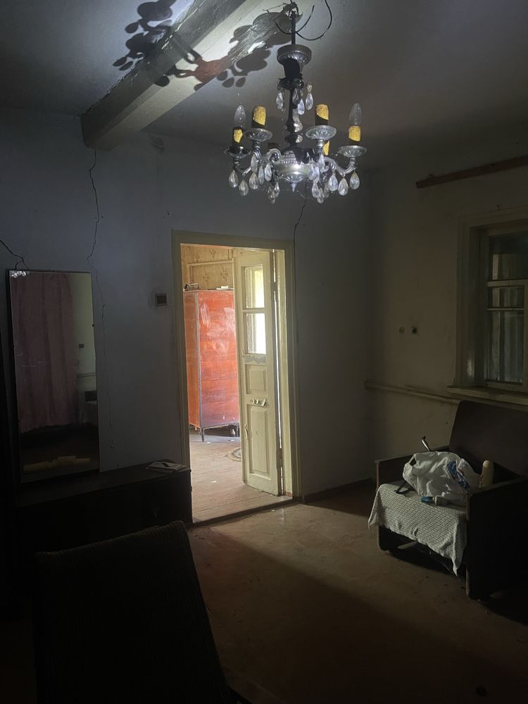 Продам будинок у Таромському біля переїзду