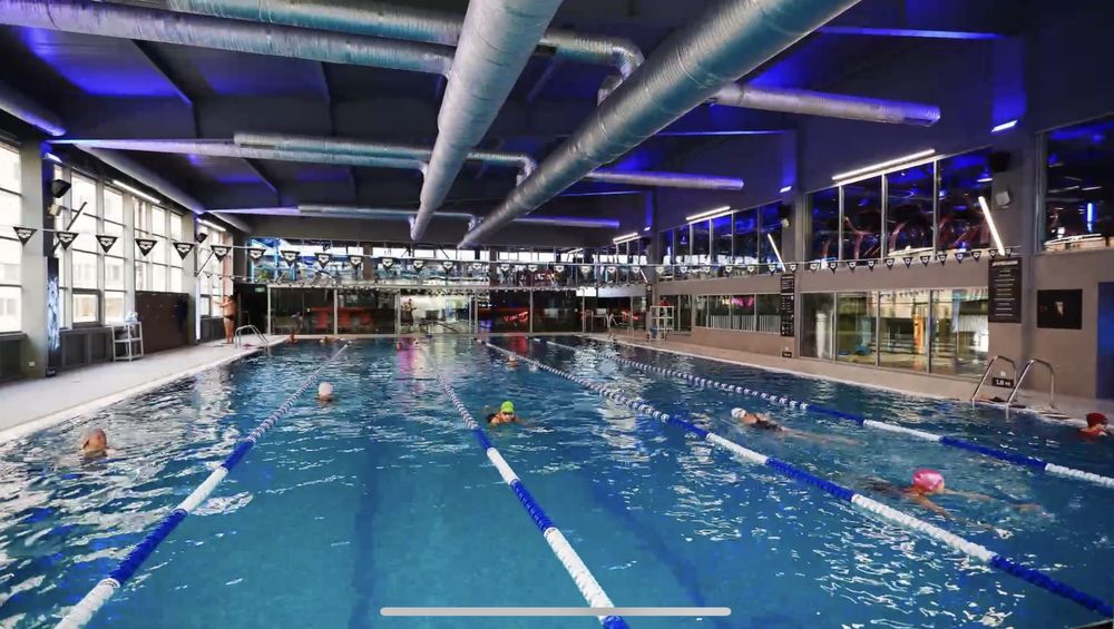 Терміново! Абонемент Sport Life зал+басейн Караваєві дачі Київ на рік