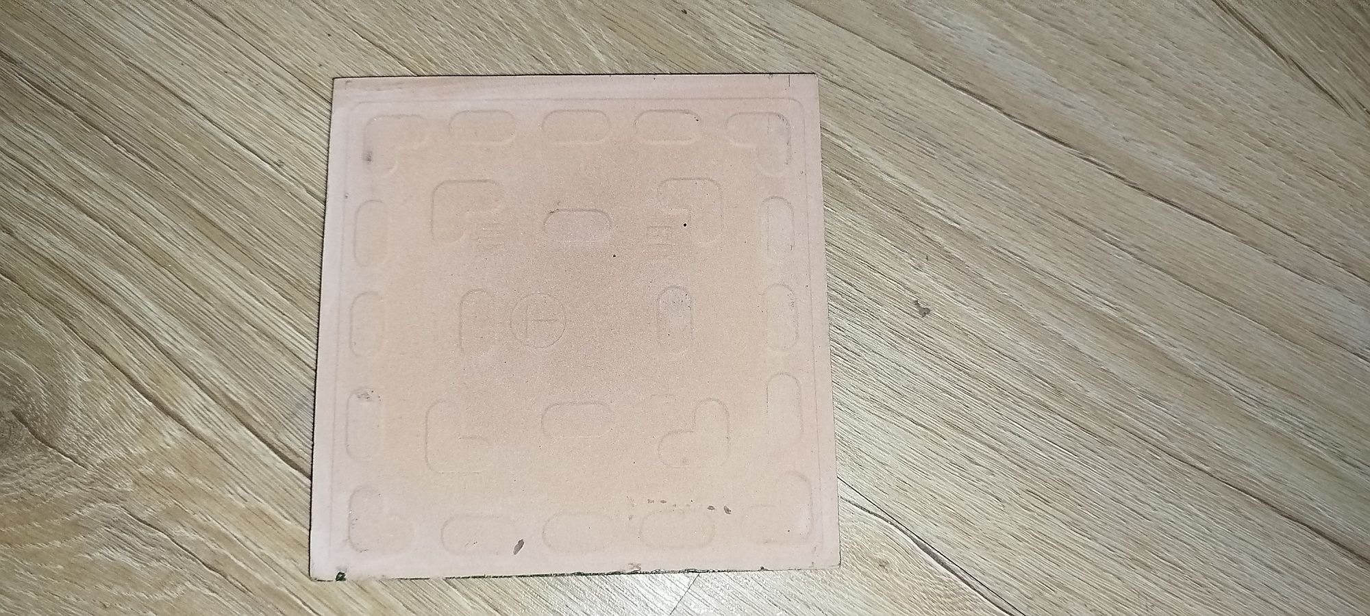 Kafelki 15x15 PRL zielony butelkowy.