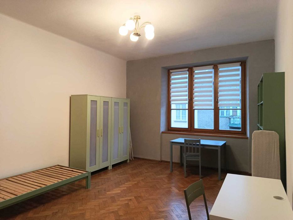 Urzędnicza 41 bezpośrednio!  75m2 po remoncie!