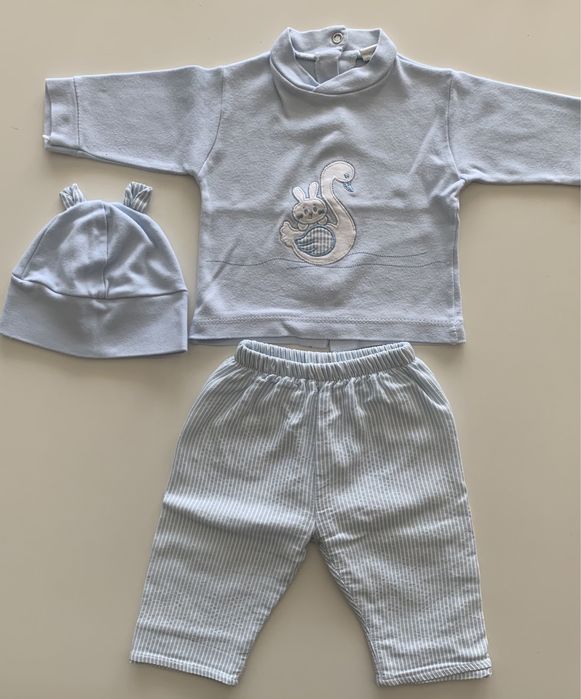 Conjunto camisola, calças, casaco bebe