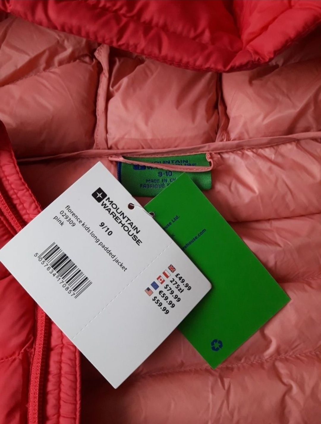 Продам новую куртку девочке  Mountain 9-10 лет.