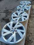Jak nowe felgi 18" 5x112 VW Golf 7 R-Line Golf 8 Gti Passat B8 Touran