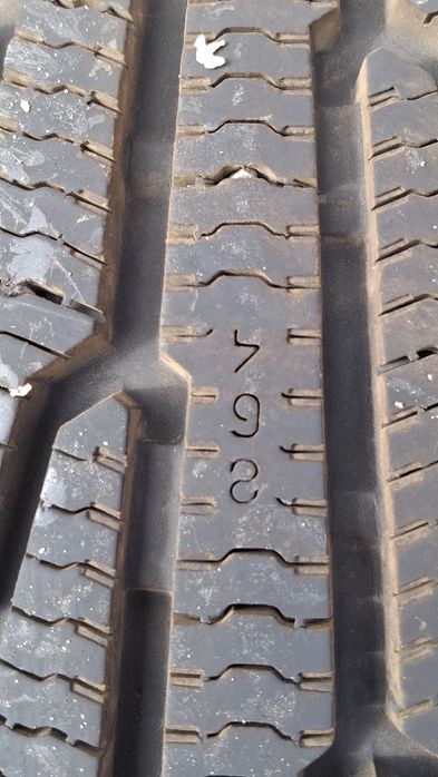 Продам,зимові шини NOKIAN NORDMAN 215/70/16