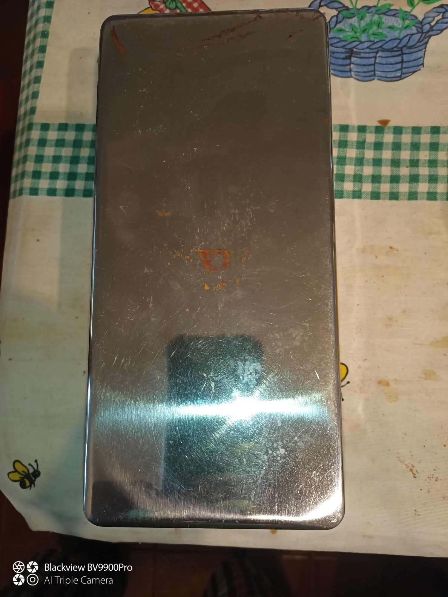Uma belíssima caixa em inox