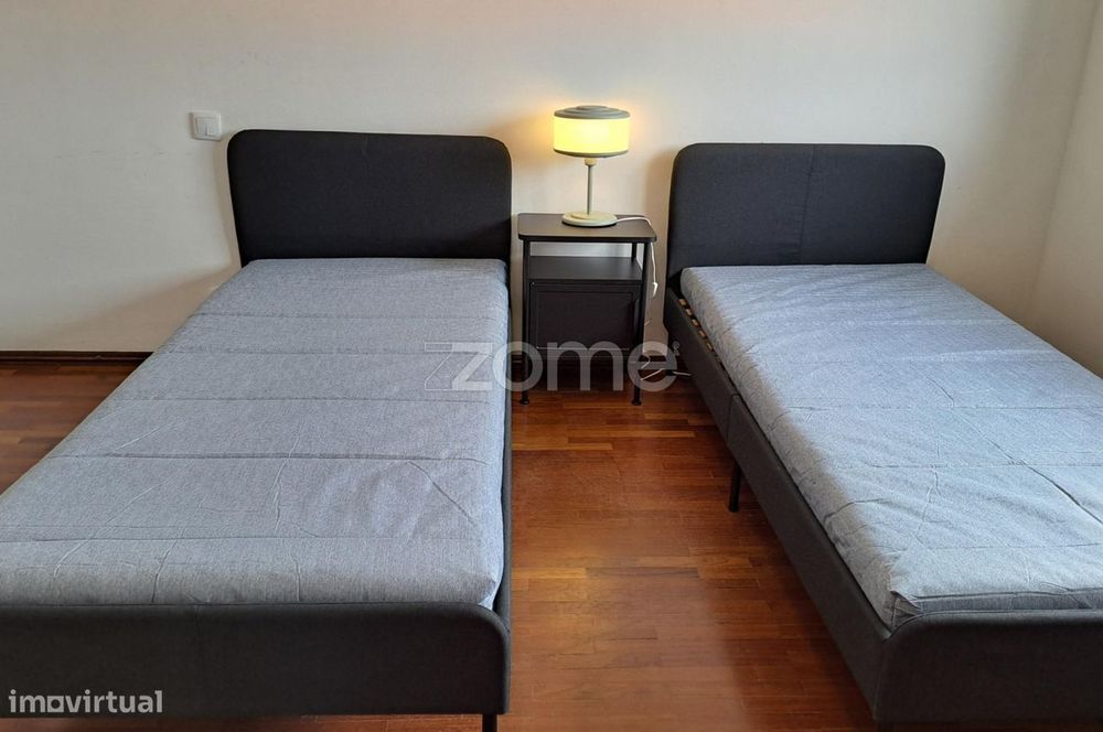 Quarto duplo para arrendamento estudantes