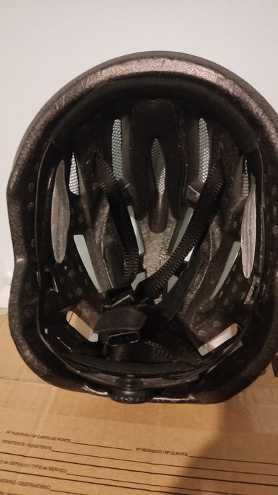 Vendo capacete para andar de bicicleta