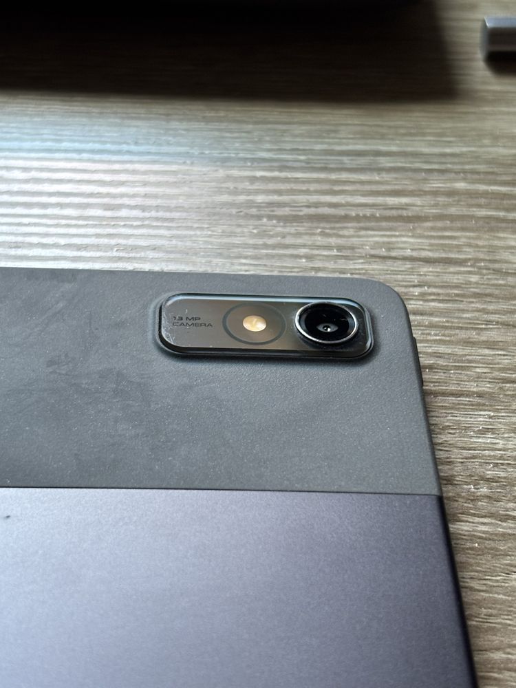 Tablet Lenovo Tab P11 (2nd Gen) z rysikiem
