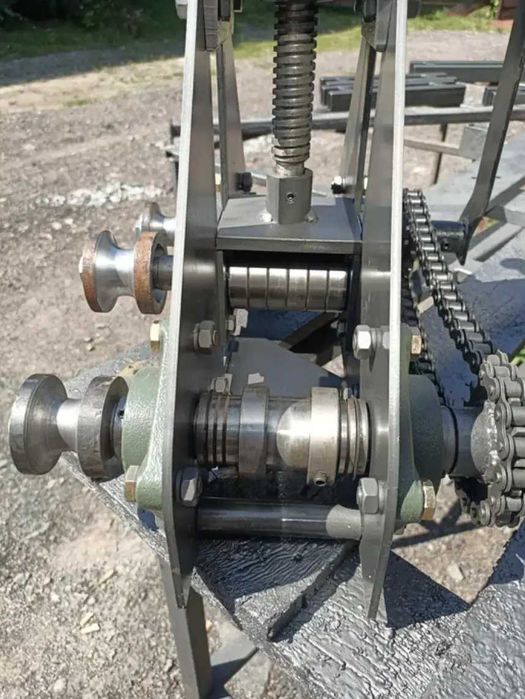 Трубогиб із виносними валами. Профілегиб м3.  Т062