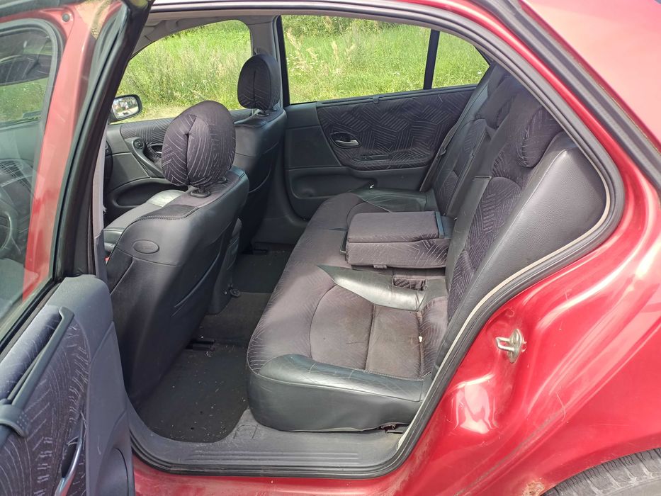Renault Laguna 1.6 LPG 01r
