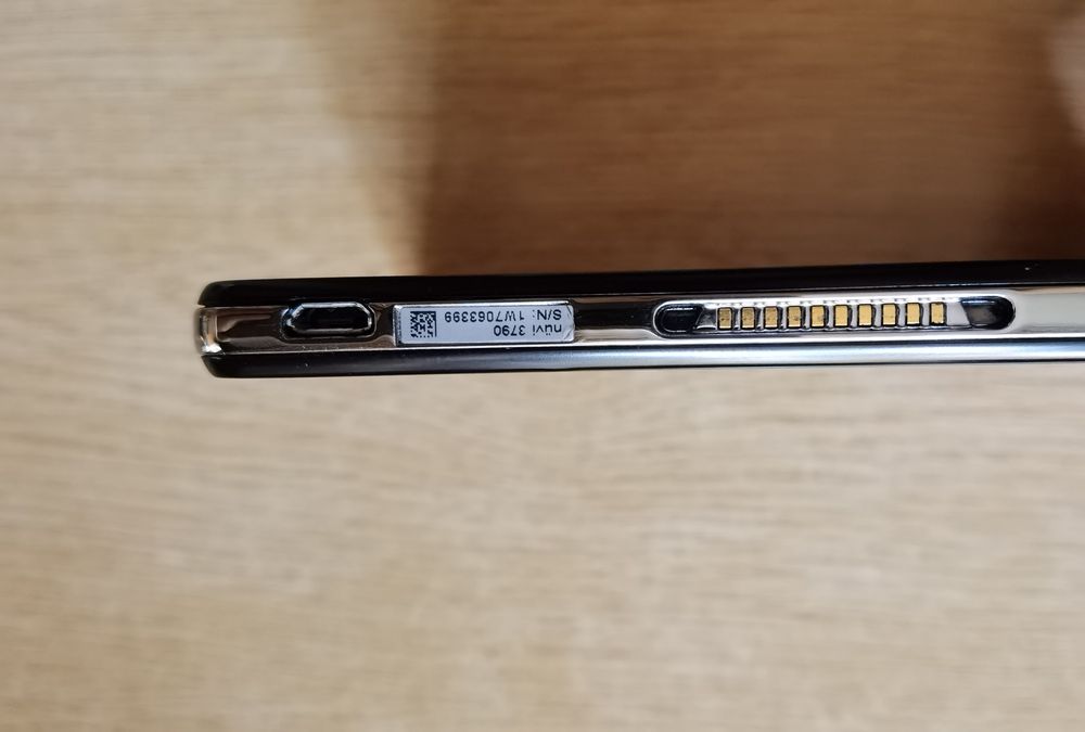 Навигатор Garmin Nuvi 3790