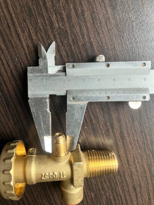 Вентиль с под фреона