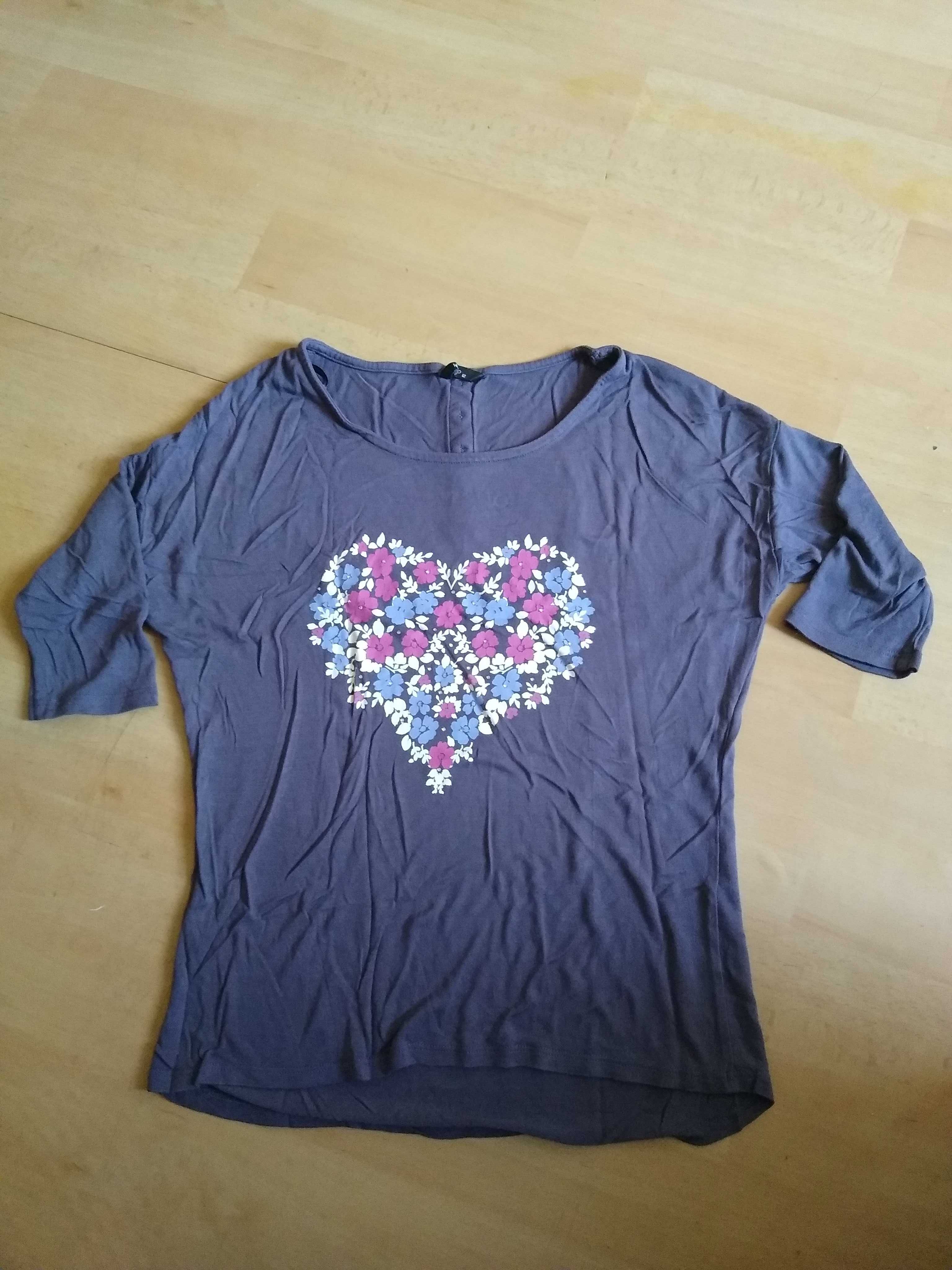 Bluzka bluzeczka T-shirt koszulka damska M&Co - serce kwiaty wiskoza