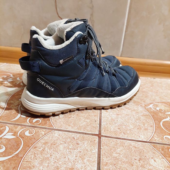 Черевики зимові Quechua ботинки трекінгові туристичні теплі  кросівки