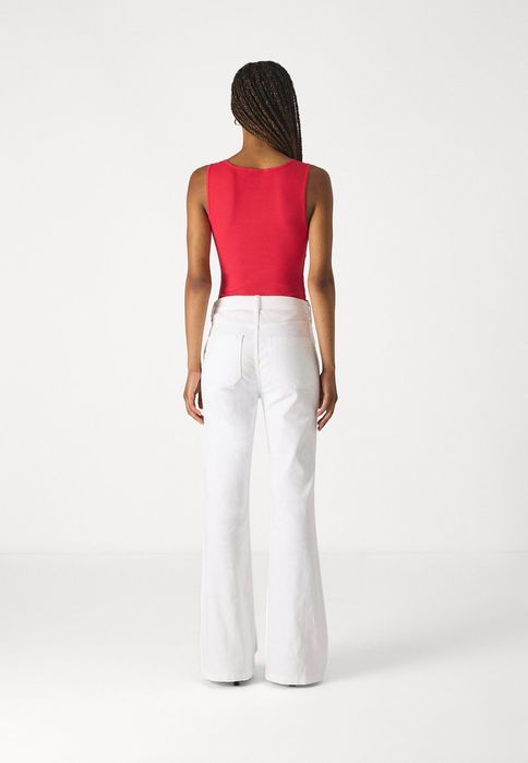 Jeansy Bootcut mleczne Gap 27