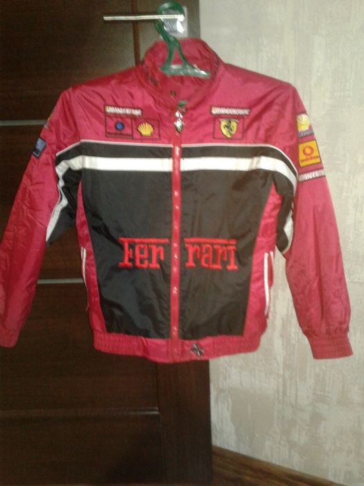 Продам куртку на хлопчика