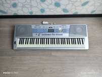 Синтезатор Yamaha DGX-200 динамічна клавіатура 76 клавіші