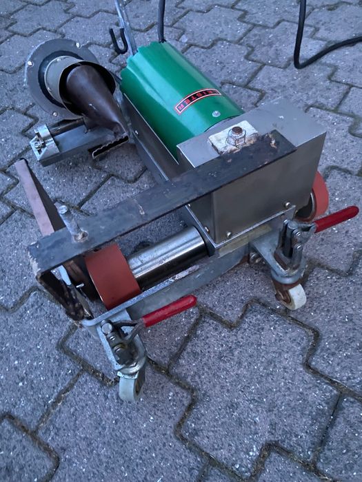 Leister Variant S, zgrzewarka samojezdna do membran