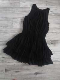 Zara czarna rozkloszowana sukienka z falbankami.