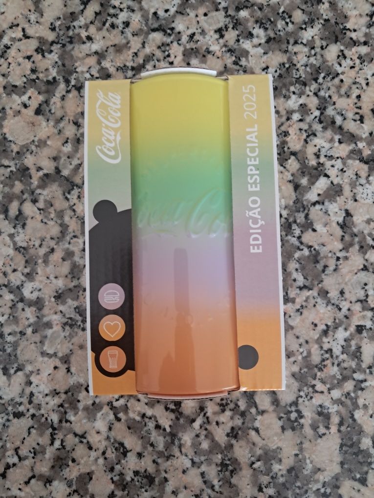 Copo Macdonald arco iris
