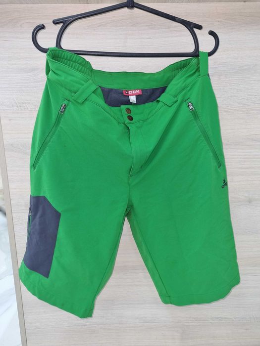 трекінгові шорти ОСК
розмір 46 (М)
стан нових