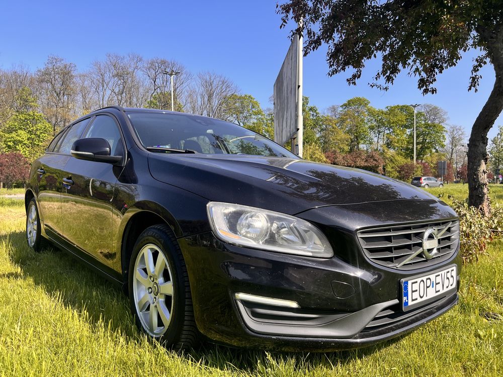 Volvo V60/D2/2013r/polift/led/navi/bdb stan!