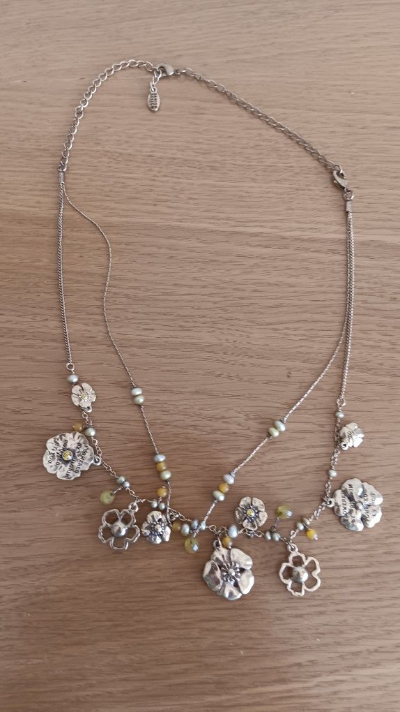 Colares Pulseiras Brincos