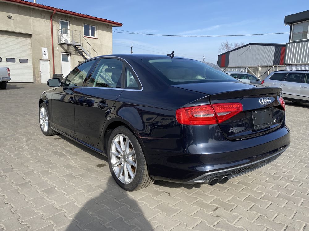 Audi A4 B8 S-line розборка ауді а4 б8 запчастини шрот Код фарби : LX5R