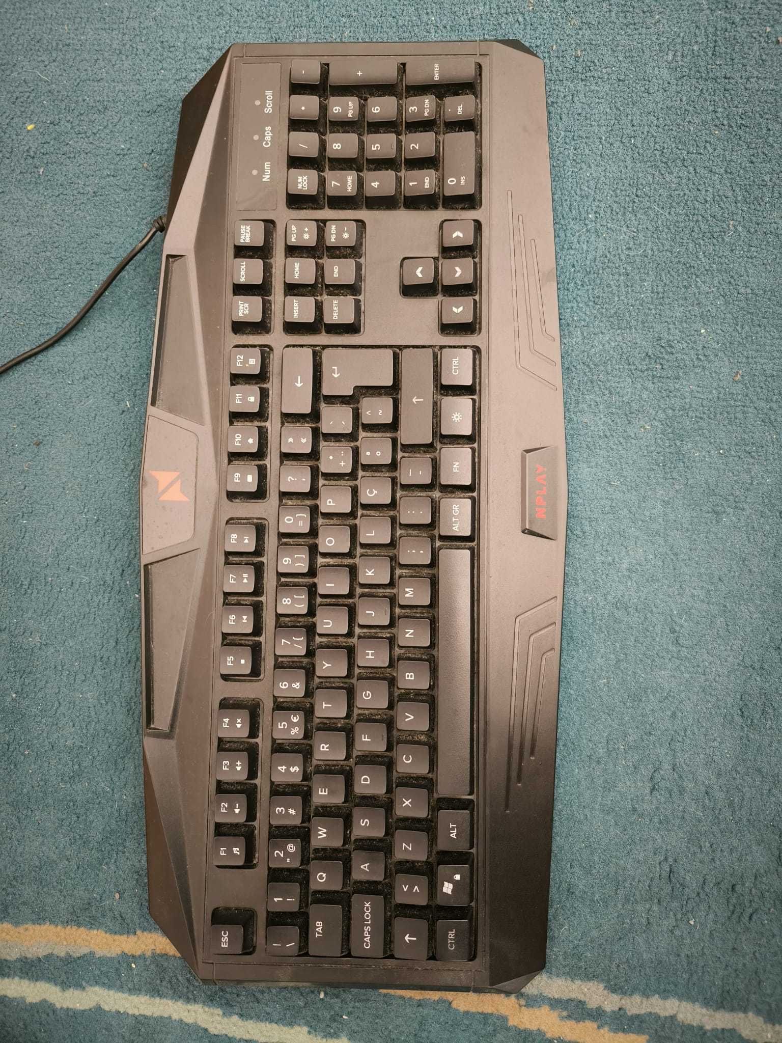 Teclado NPlay RGB Gaming