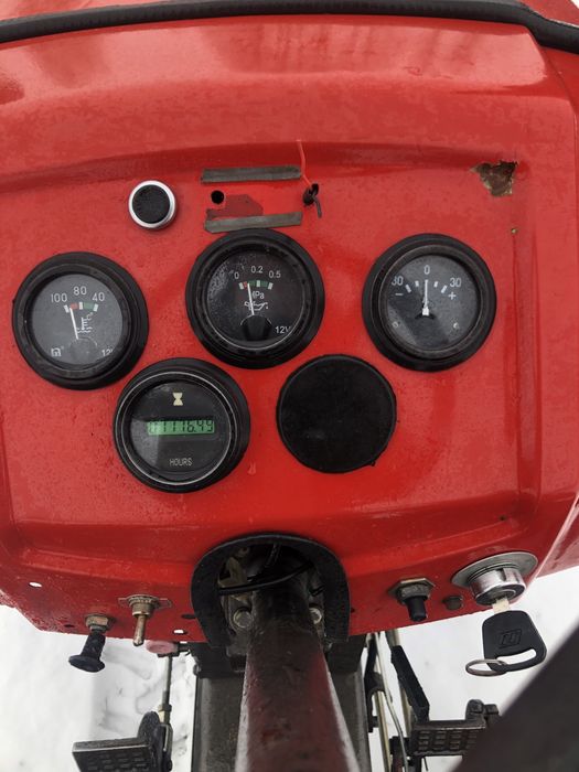 Трактор Синтай 244L