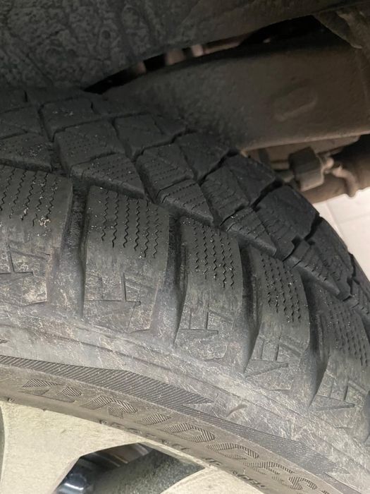 Продам резину в хорошем состоянии