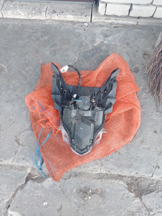 Sprzedam leflektor do skutera Kymco agility