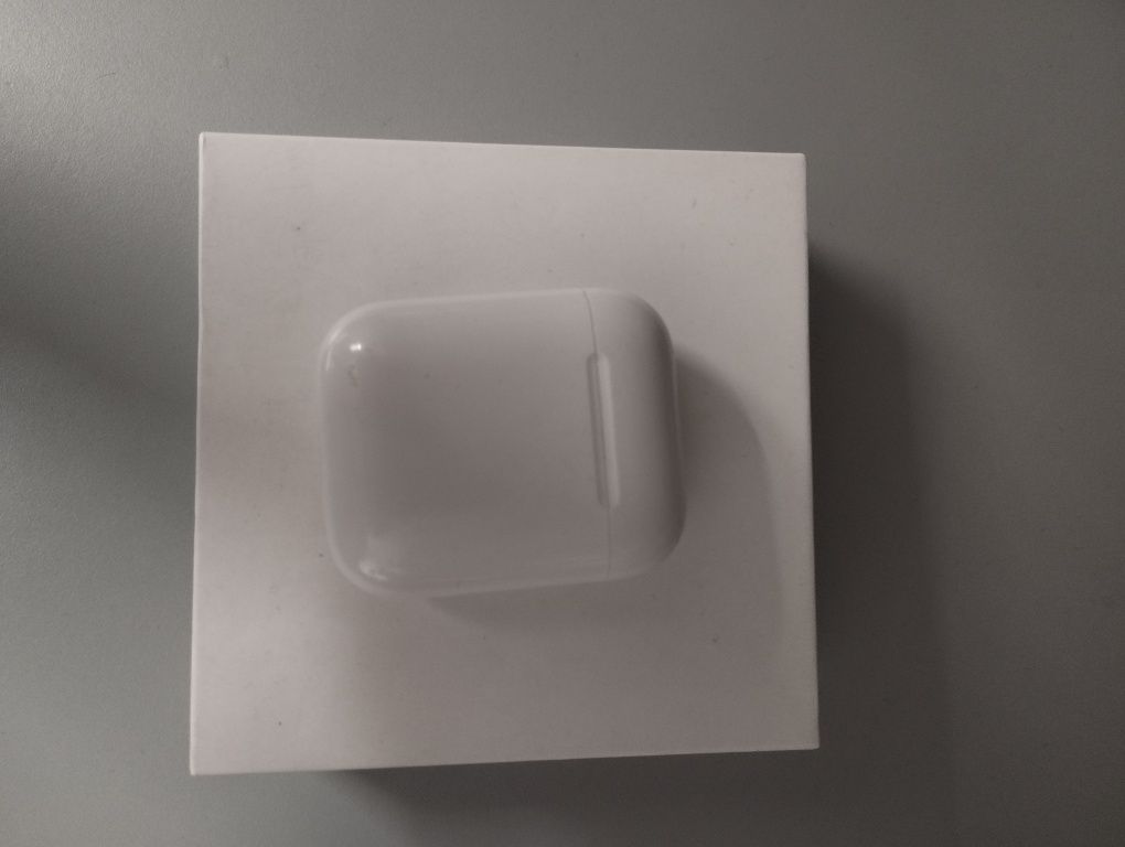 Apple air pods gen 1 uszkodzone