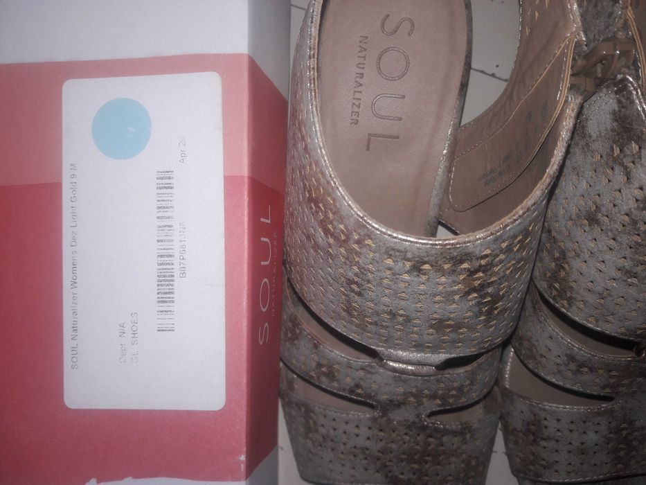 Босоножки naturalizer 39р.