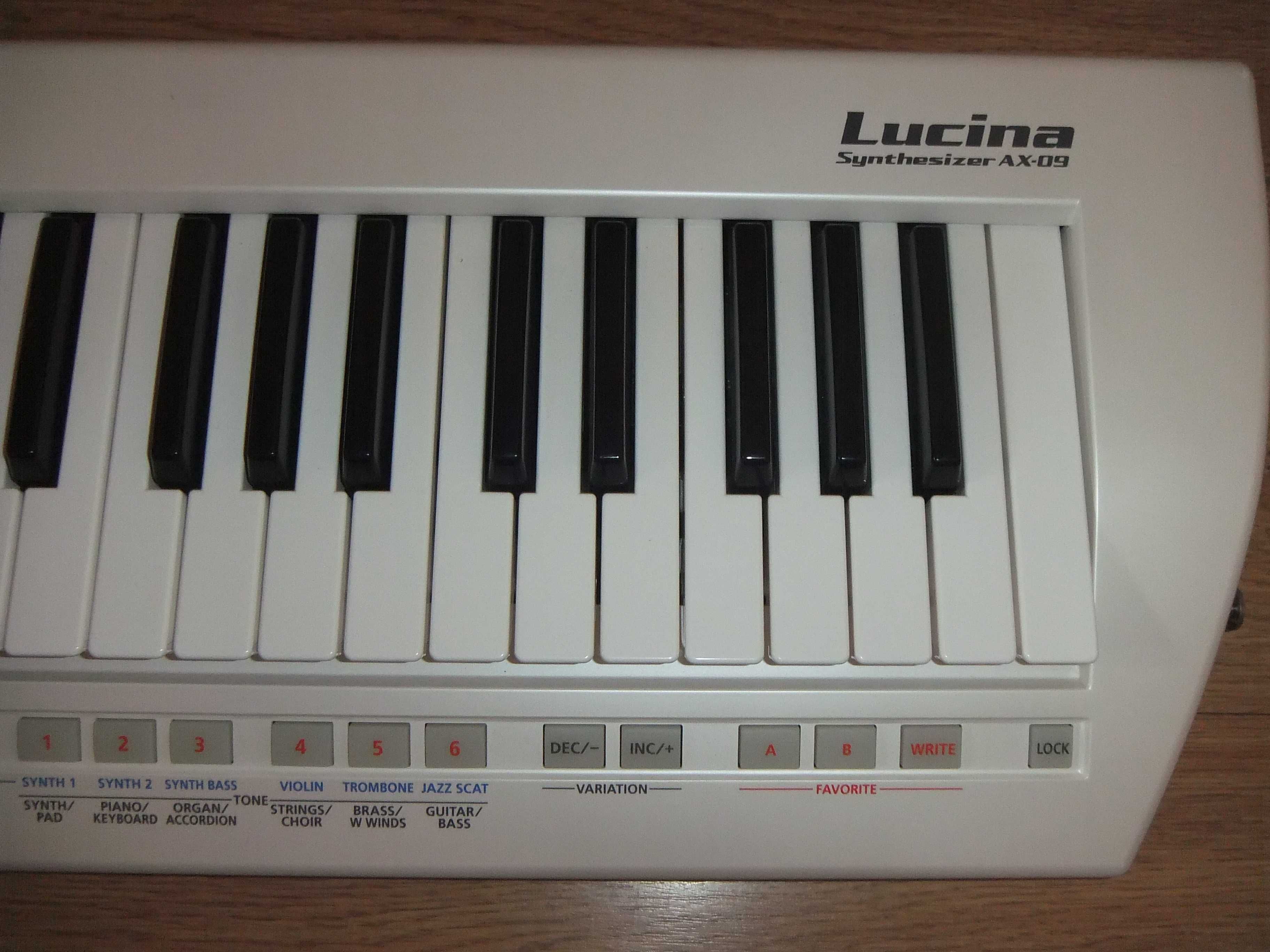 Roland Lucina ax-09Keytar Biała Mega Stan-Zamiana czytaj opis