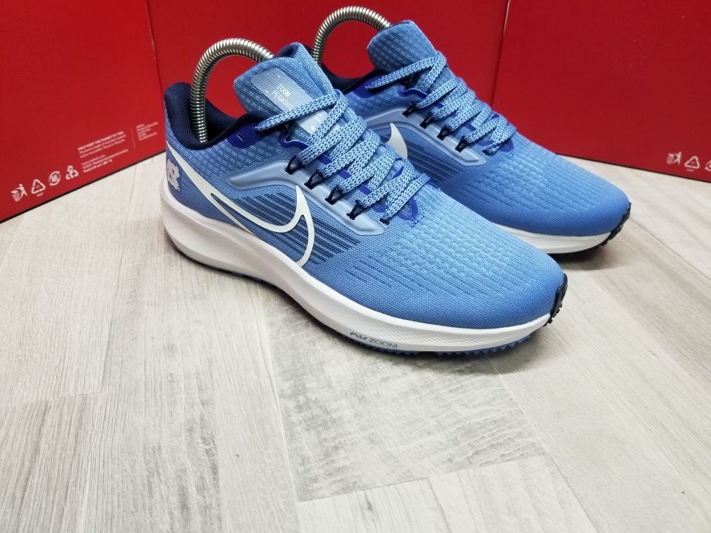 Nike Air Zoom Pegasus(40)