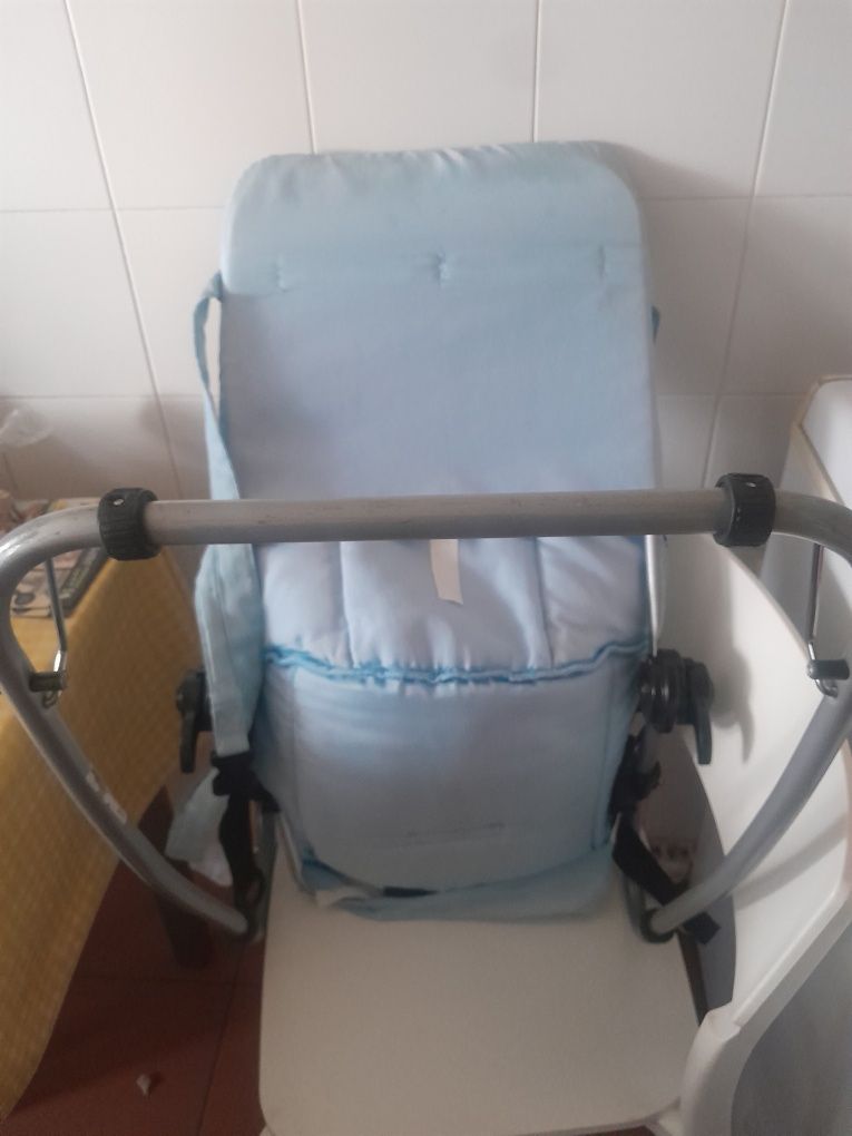 Espreguiçadeira de bebé