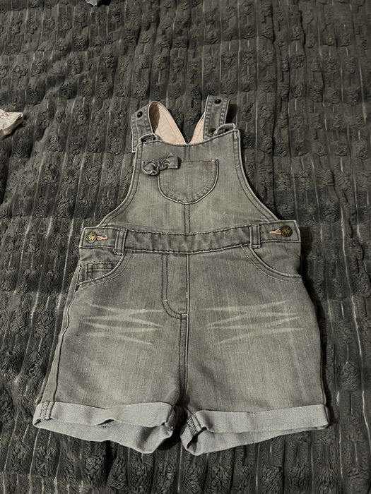 Речі для дівчинки