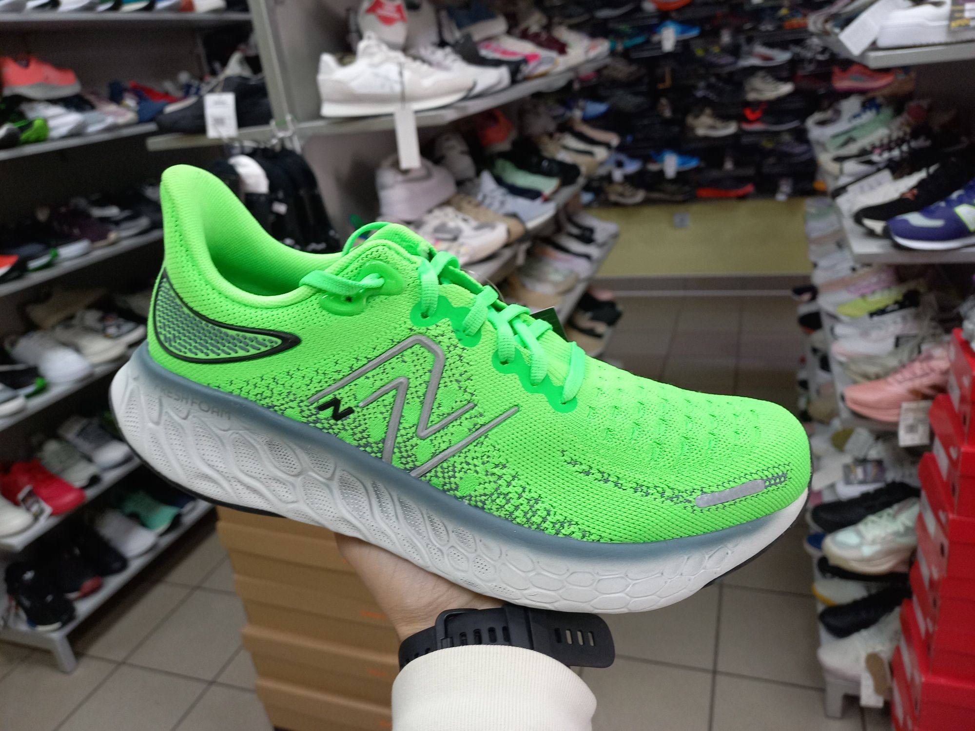 Кросівки для бігу New balance Fresh Foam 1080