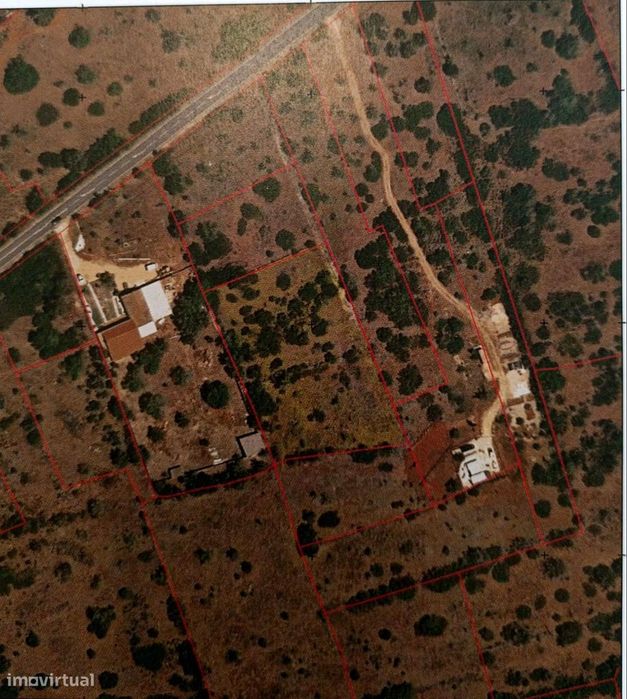 Terreno Rústico com 1970 m² – Silves