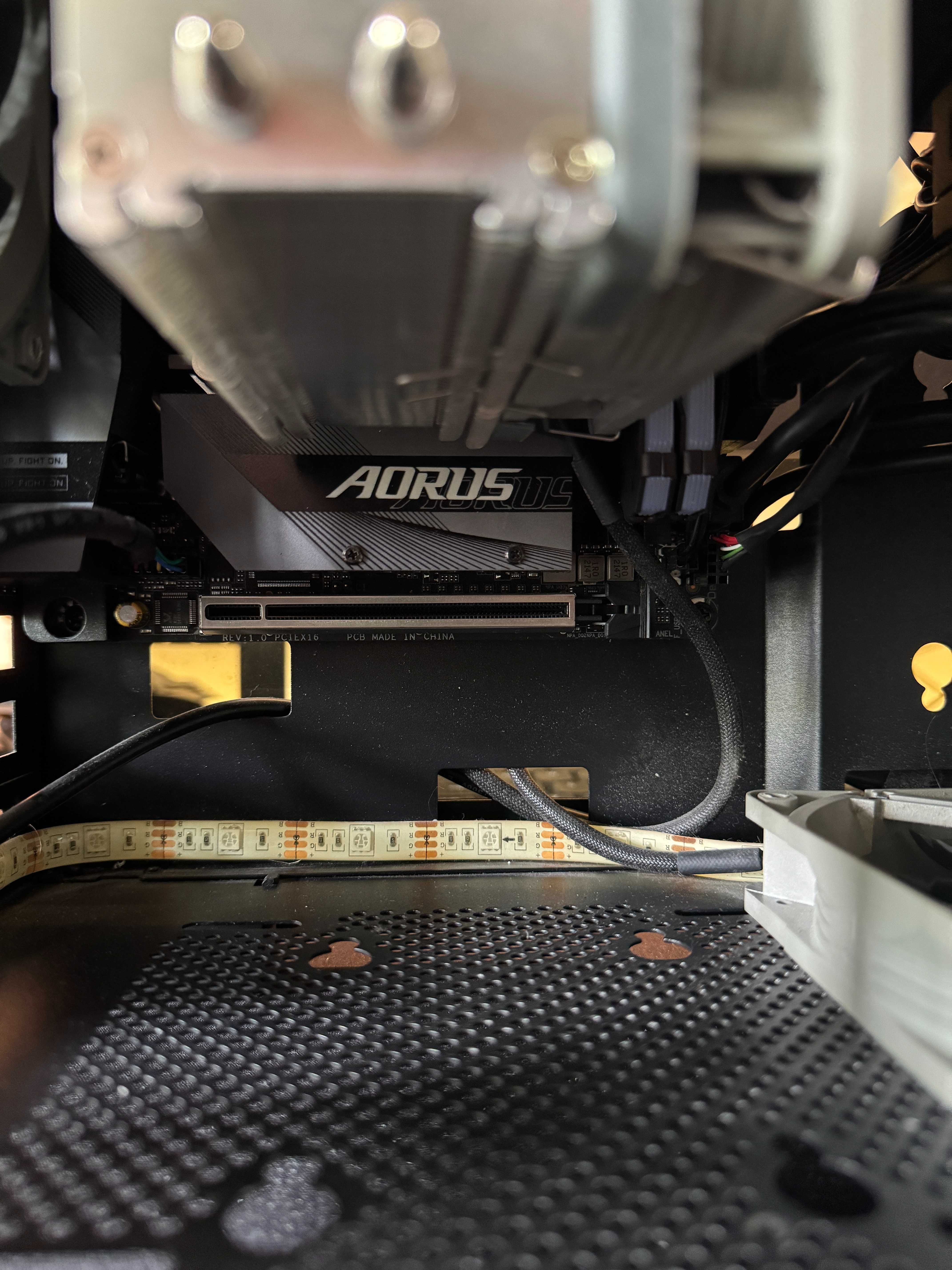 Gamingowy Komputer: i5-12600K, RTX 3070Ti, 16GB RAM, 1Tb NVMe,mini-itx