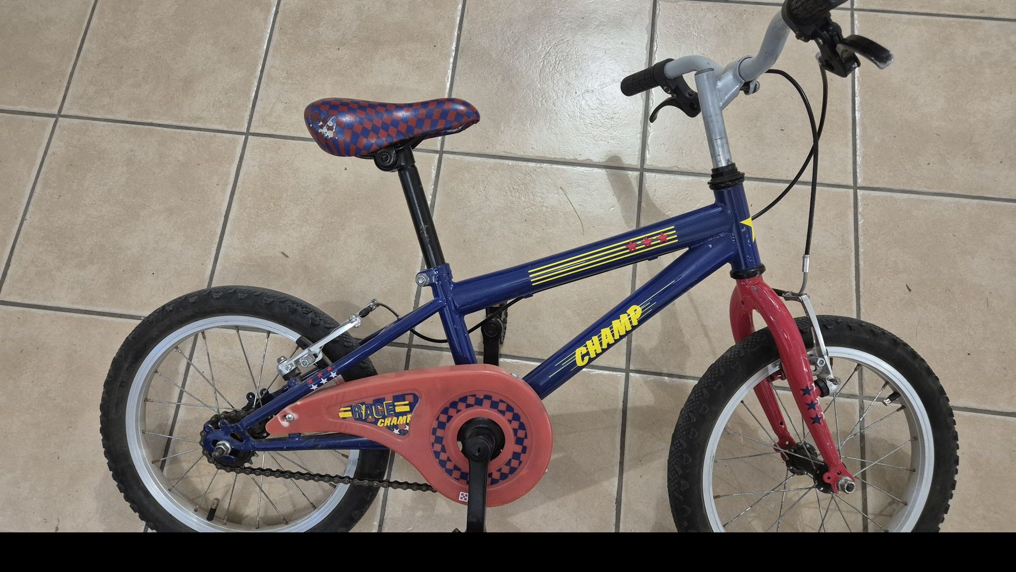 Bicicleta de criança roda 16