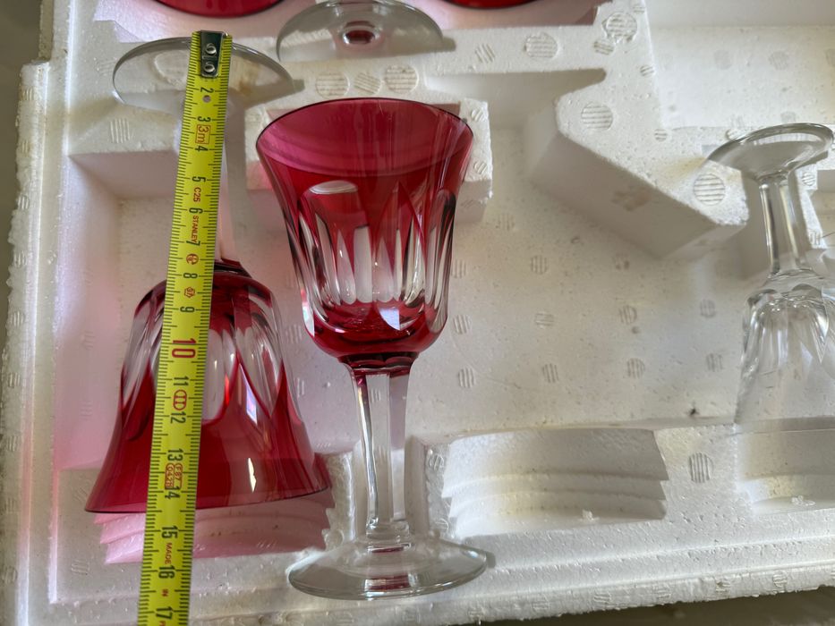 Serviço de copos de cristal antigos - Pouco usados ou novos