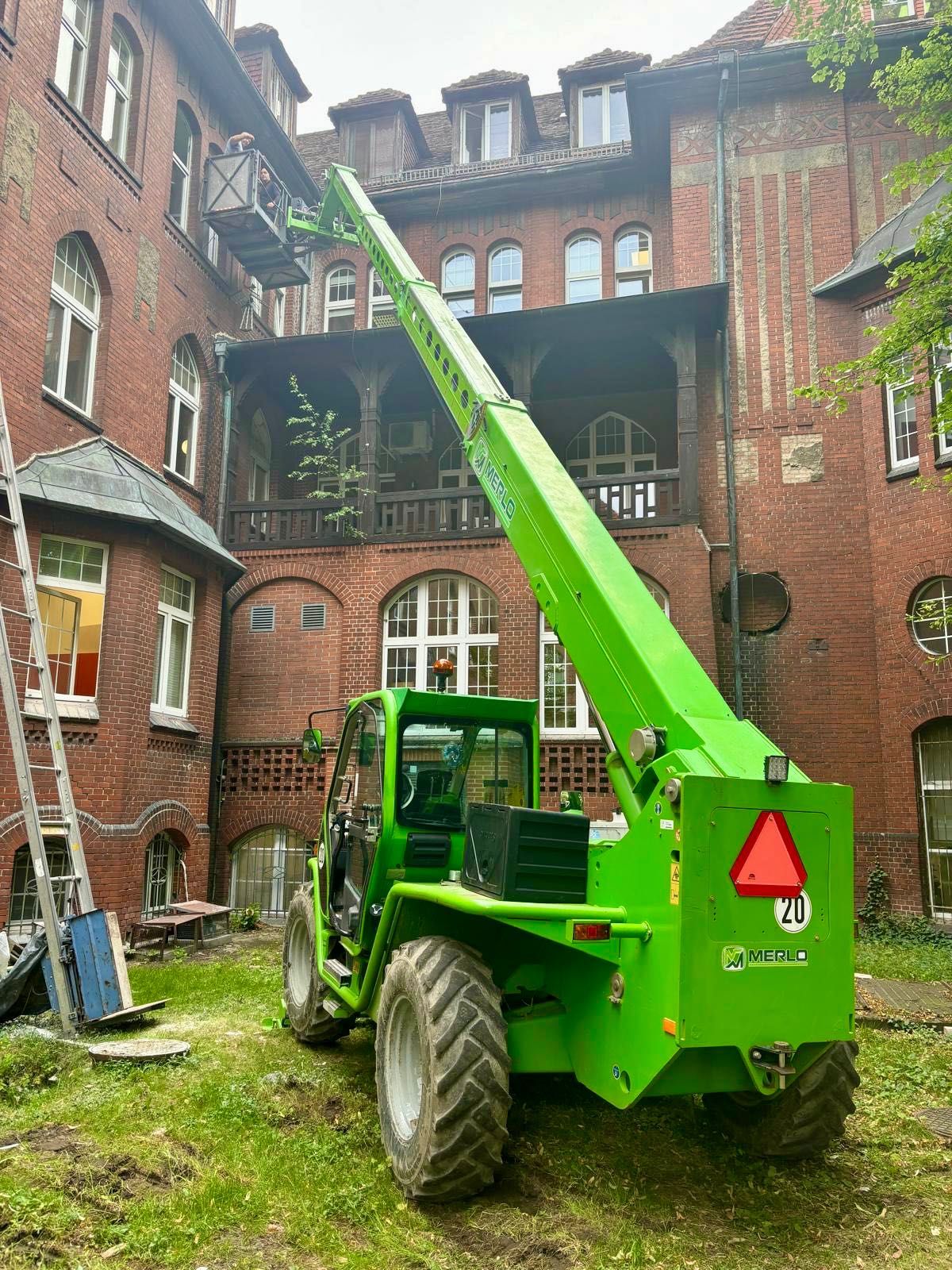 Wynajem Ładowarki Teleskopowej Merlo