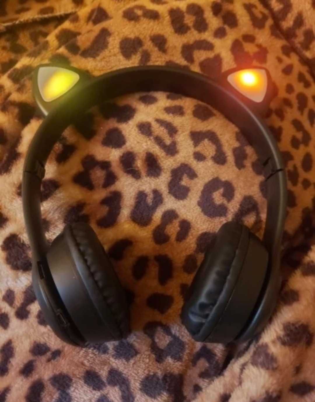 Bluetooth навушники САТ Р47М з котячими вушками та LED підсвічуванням