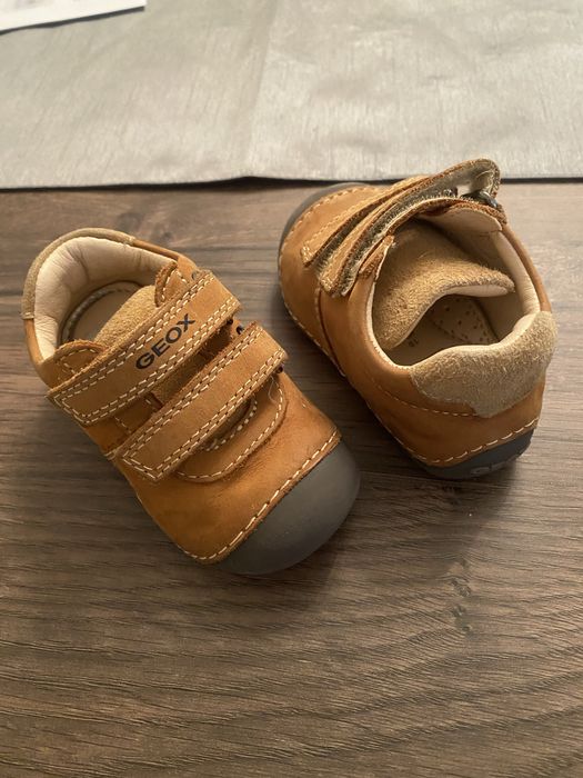 Botas Geox tamanho 19