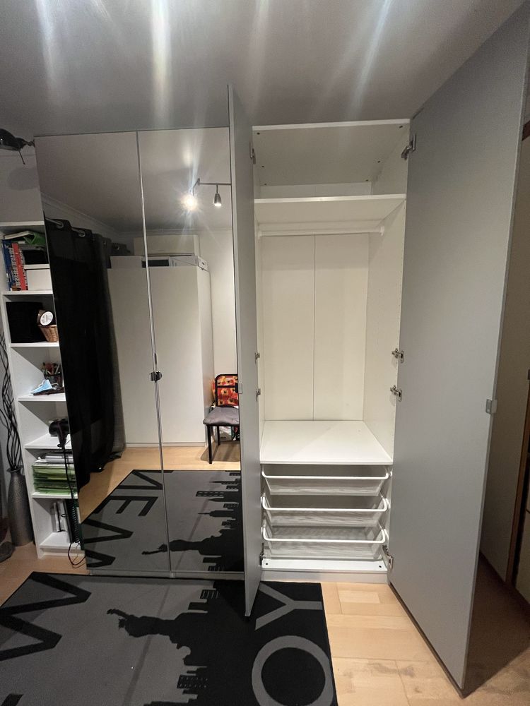 Roupeiro IKEA - portas espelho - 1,75(L)x2,35(A)x0,60(P)
