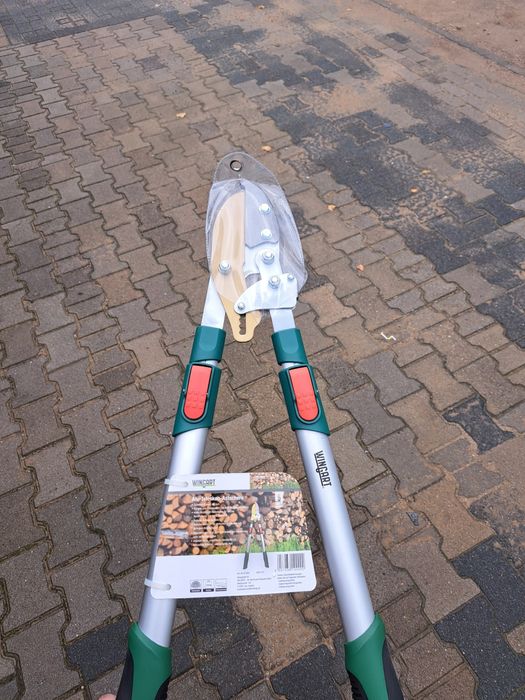 Nożyce teleskopowe do gałęzi