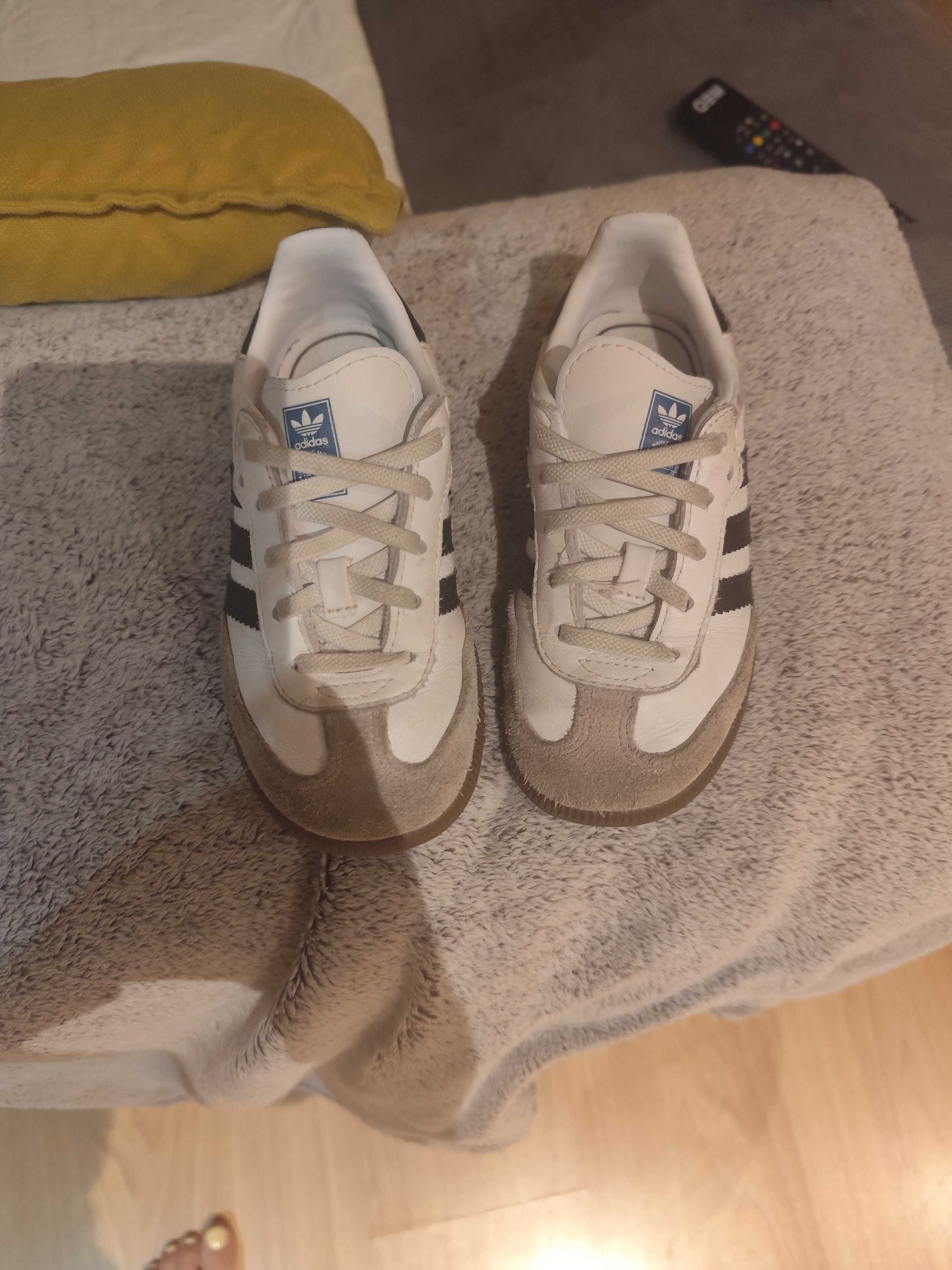 Sapatilhas adidas samba n° 27