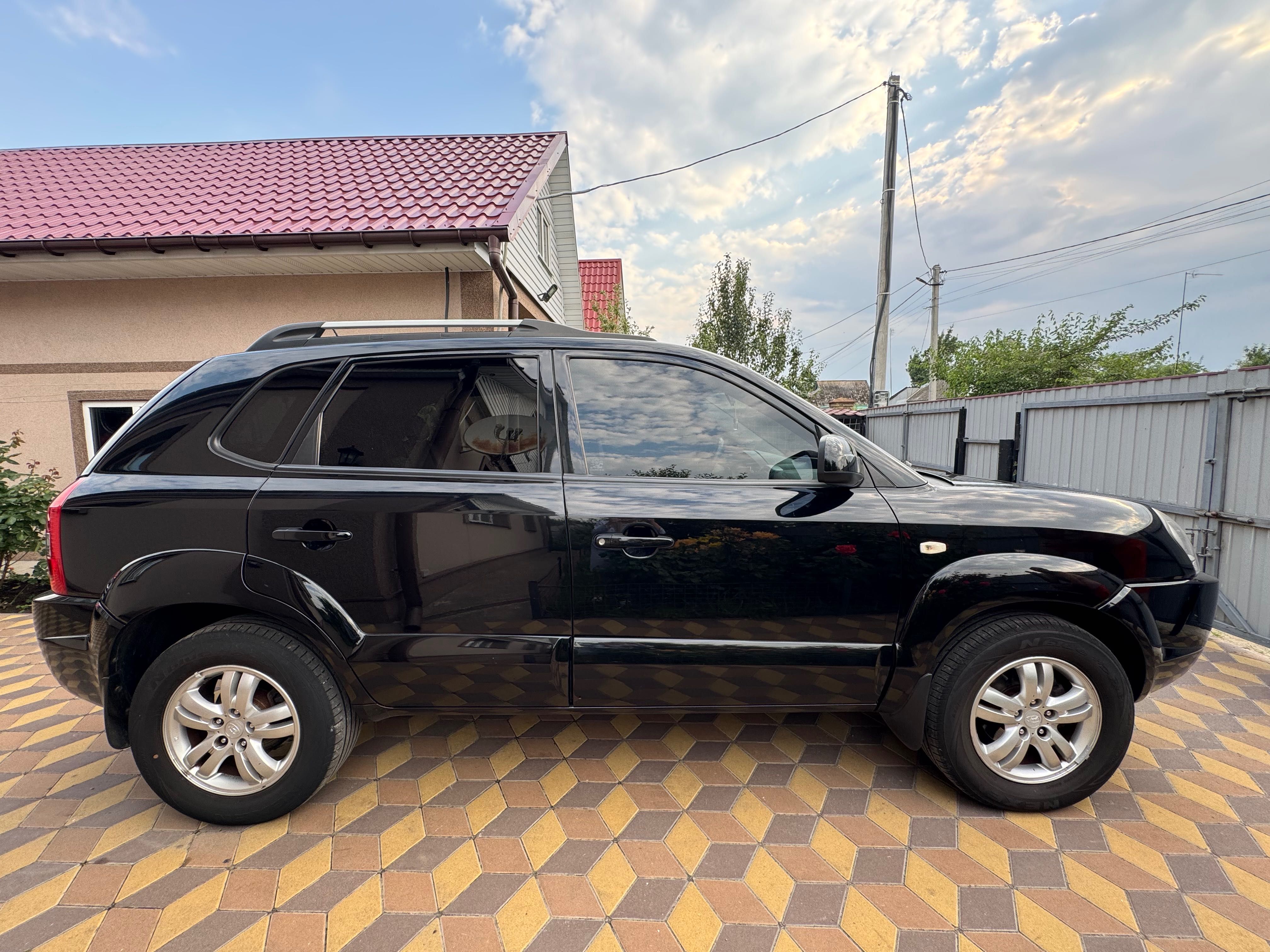 Hyundai Tucson 2007 I покоління